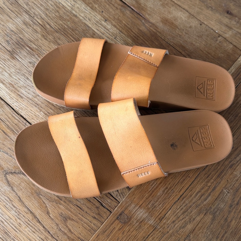Reef Women’s Tan Double-Strap Slide Sandals
